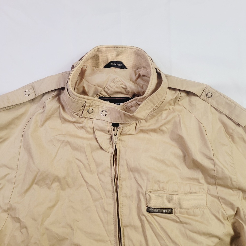 Members Only Mens Vintage Iconic Racer Jacket 40 Tan Beige Zip Up L12 - Picture 2 of 16